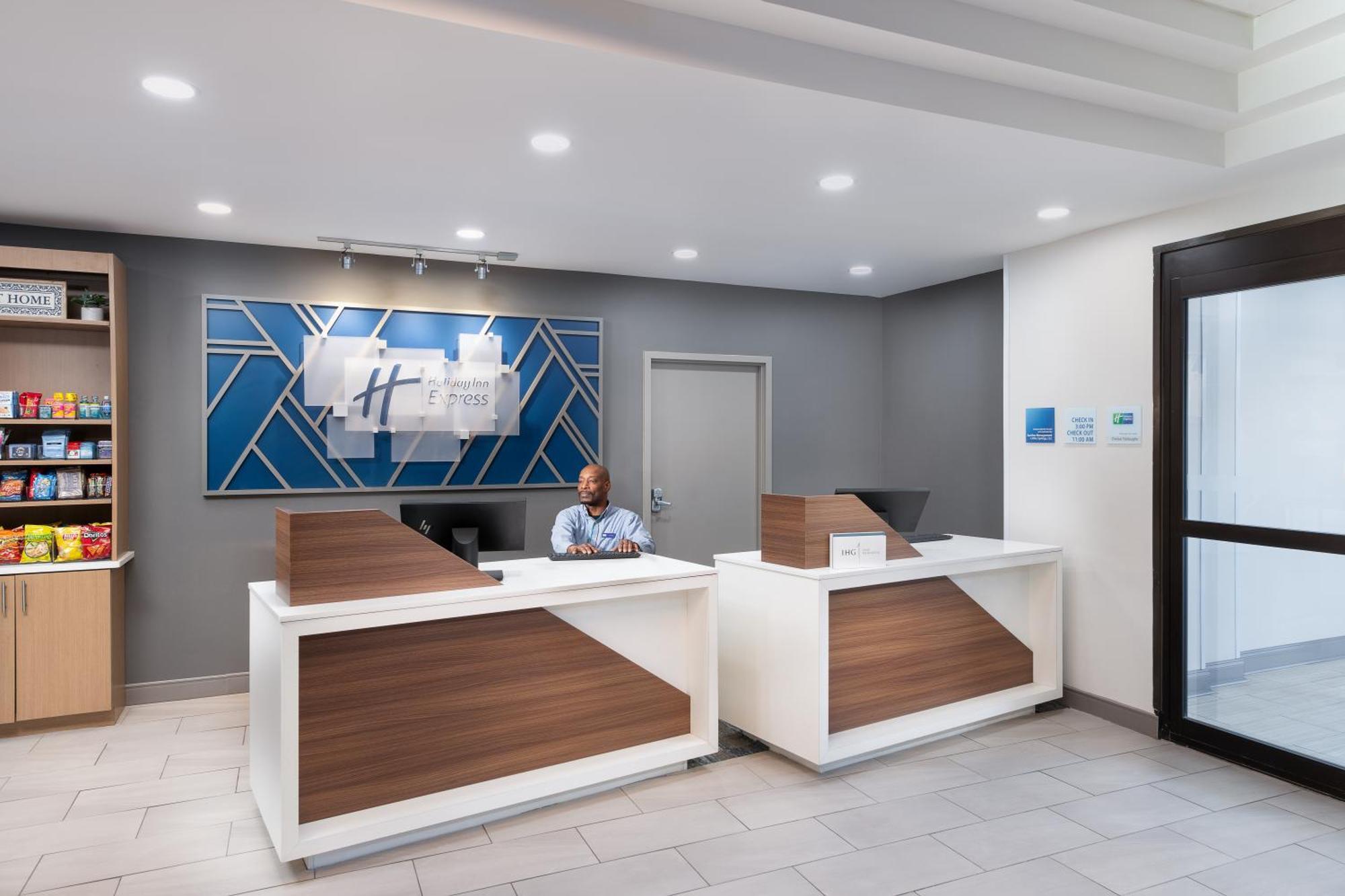 Holiday Inn Express Atlanta West - Theme Park Area By Ihg Lithia Springs Eksteriør bilde